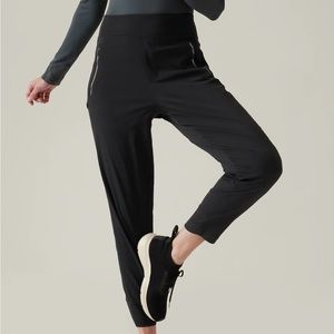 Athleta Trekkie North Jogger